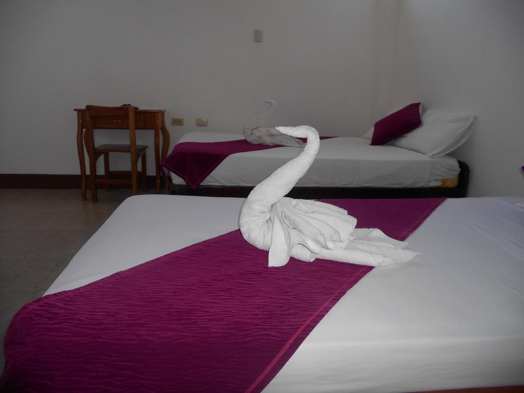 El Descanso Del Petrel Puerto Ayora  Luaran gambar